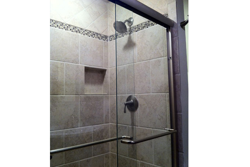 Wauwatosa Bathroom rennovation glass door shower
